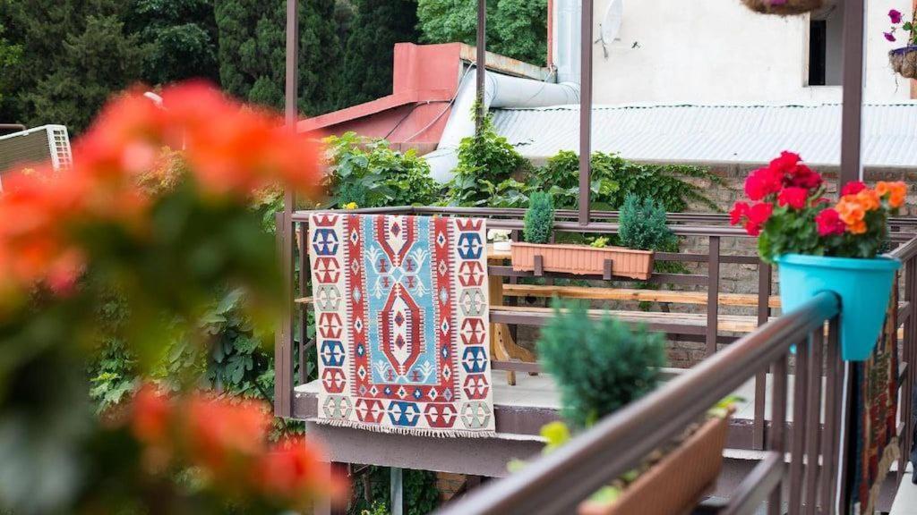 Apart-Hotel Gala In The Center Of Tbilisi Buitenkant foto