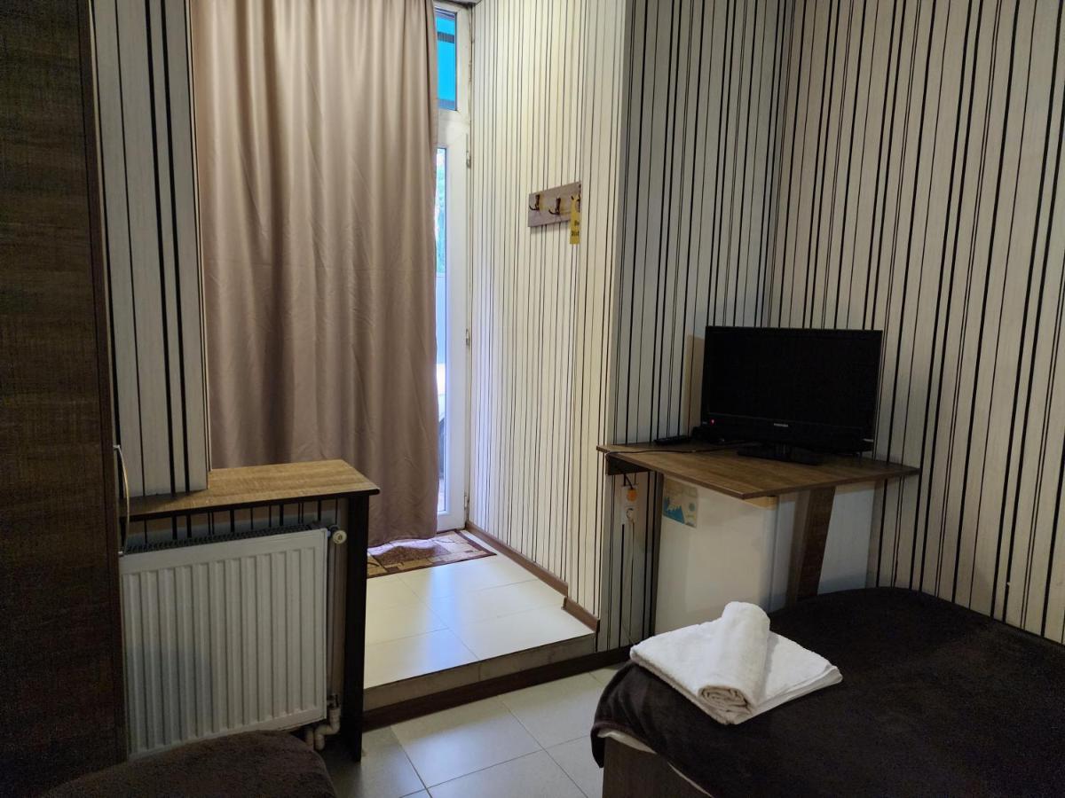 Apart-Hotel Gala In The Center Of Tbilisi Buitenkant foto